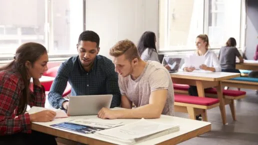 The programmes at UCS offer a unique blended learning experience consisting of 80% online tutor-led delivery and compulsory face to face weeks.